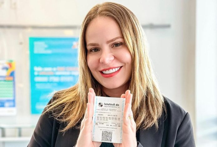 Ex-BBB Paulinha Leite ganha na loteria pela quarta vez e fatura R$ 2,6 milhões