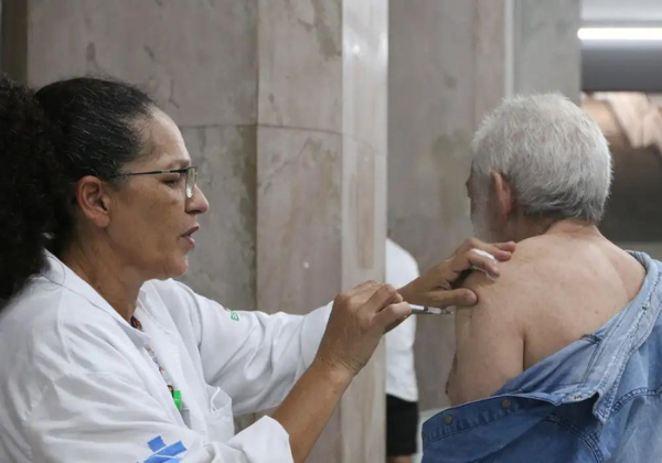 Fiocruz alerta para aumento de casos de covid-19 no país