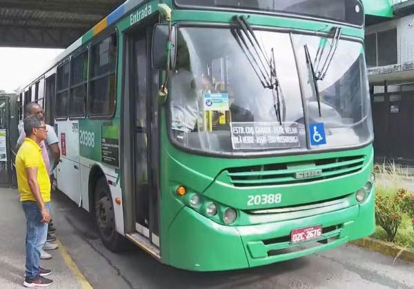 Quatro bairros continuam sem ônibus nesta quinta-feira (17)