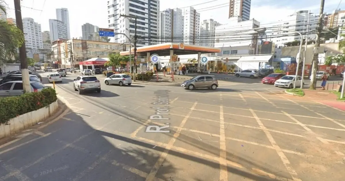 Barra: Homem é morto após discussão com faca próximo a shopping