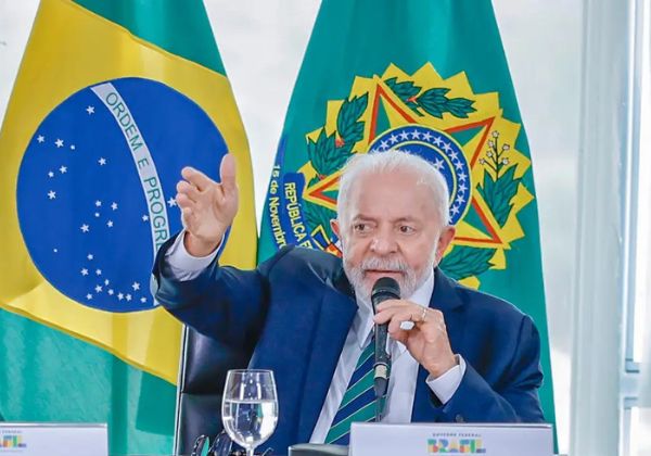 Lula reúne ministros para tratar de medidas para baixar preços dos alimentos nesta sexta