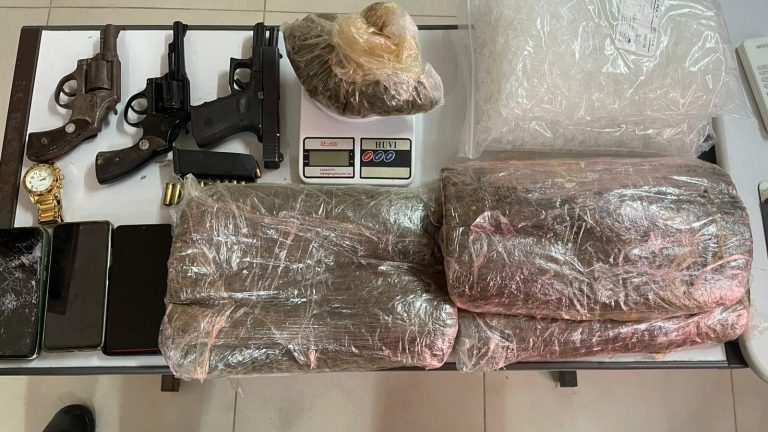 Três traficantes interceptados durante fuga em Ipiaú