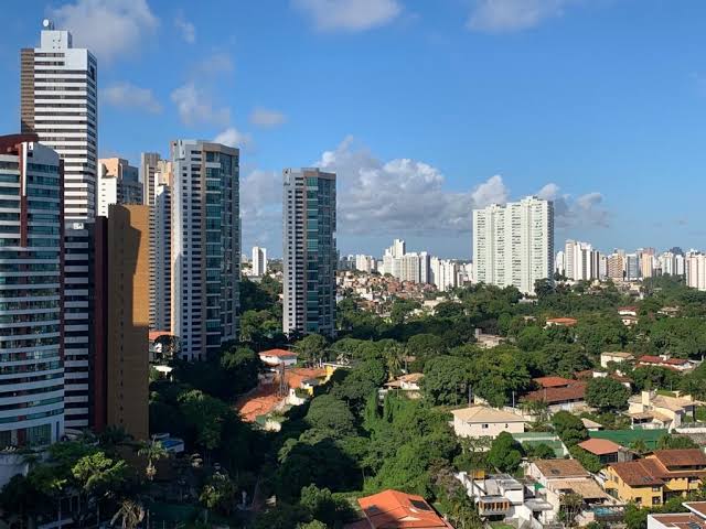 Insegurança em Salvador: Tentativa de assalto à mulher termina com tiros no Horto Florestal