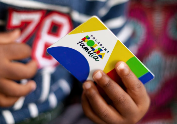 Caixa paga Bolsa Família a beneficiários com NIS de final 5 nesta sexta-feira
