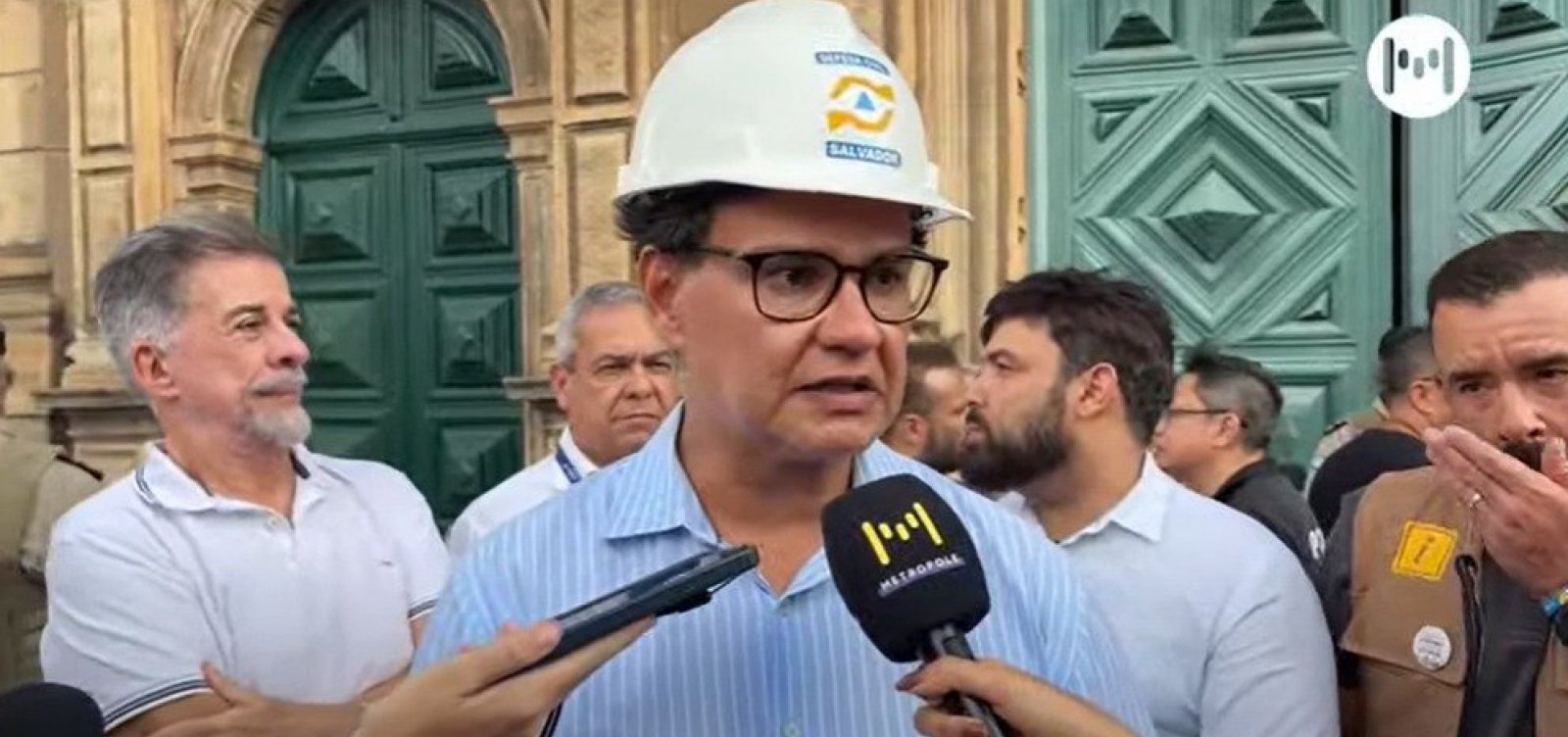 Desabamento na Igreja de São Francisco deixa um morto e seis feridos; Codesal descarta alerta prévio de risco