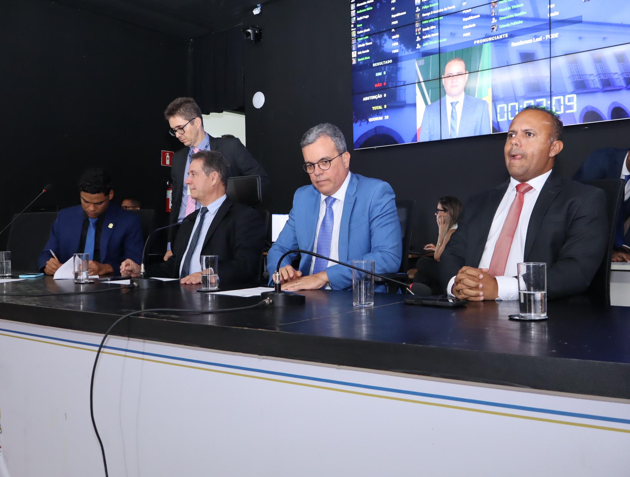 Câmara de Salvador aprova mais de 200 propostas na primeira votação do ano
