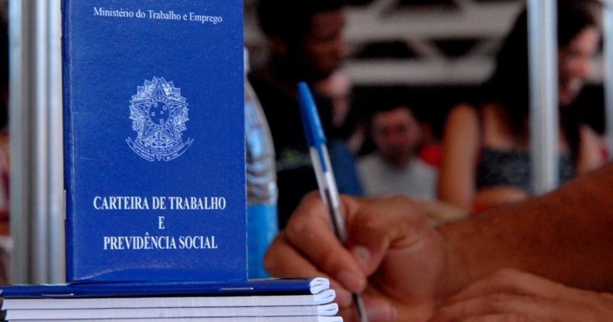 Desemprego no Brasil fica em 6,6%, o menor para o trimestre desde o início da série histórica