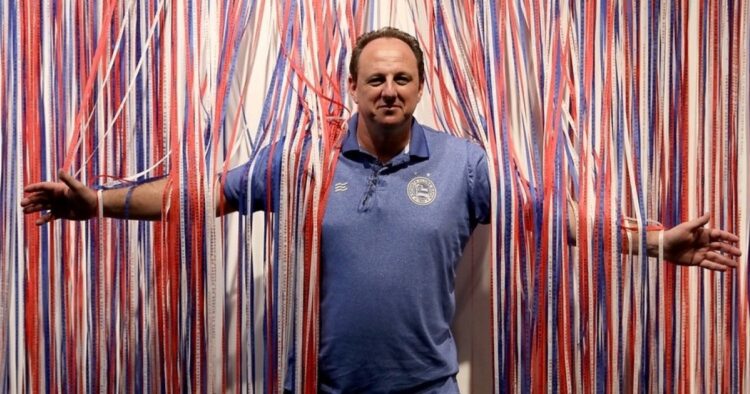 Rogério Ceni rompe barreiras e alcança marcos notáveis à frente do Bahia