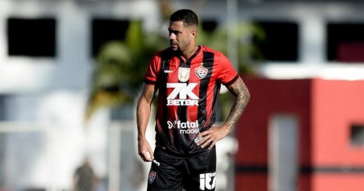 Carpini justifica a saída de Wellington Rato, afirmando que era uma medida imprescindível