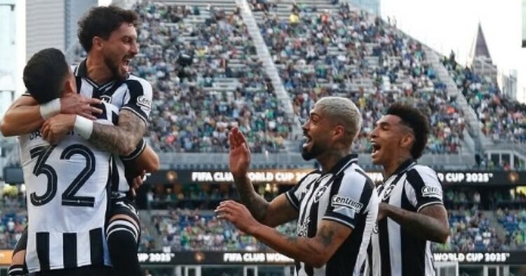 Alvinegro assegura faturamento após triunfar sobre time americano na competição internacional.
