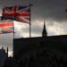 País marca presença em encontro sobre mudanças climáticas na capital britânica que reuniu multidão