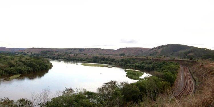 Estudo aponta necessidade de considerar impactos das alterações climáticas globais nos esforços de restauração da bacia do Rio Doce