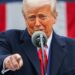 Trump anuncia imposto de 10% para nações que aderirem ao bloco dos Brics