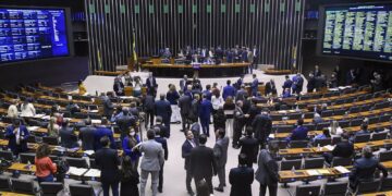 Parlamento sanciona proposta de criação de Estratégia Nacional de Saúde