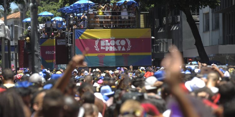 Rio homenageia Preta Gil com circuito de carnaval