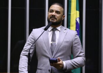 Capitão Alden tem nova vitória na tramitação do PL dos 35 anos para PM e BM
