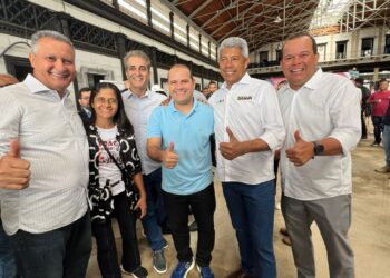 Randerson Leal participa de agenda com o governador Jerônimo Rodrigues e o ministro Rui Costa e reforça compromisso com a mobilidade urbana