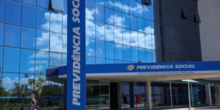 INSS Precisa de Autorização Judicial para Empréstimo a Incapazes