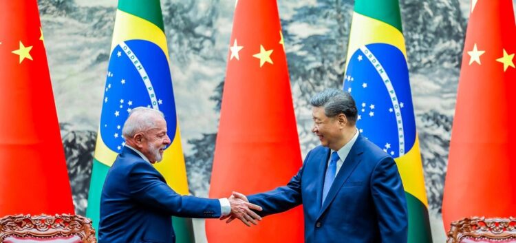 Brasil e China fecham acordo histórico que reduz custos, acelera exportações e abre 200 mil empregos