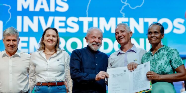 Lula defende direito de Bolsonaro de se defender