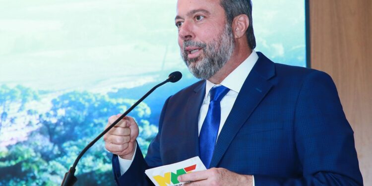 Brasil e Bolívia avaliam hidrelétrica conjunta