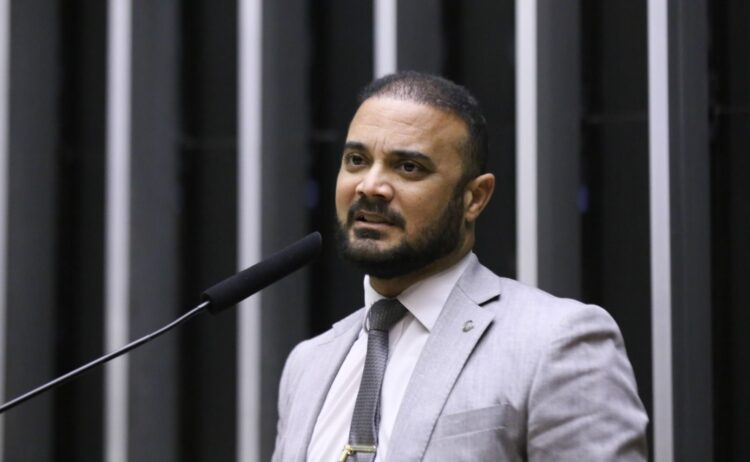 Capitão Alden apresenta PL para ampliar acesso da Segurança Privada a armamentos e equipamentos