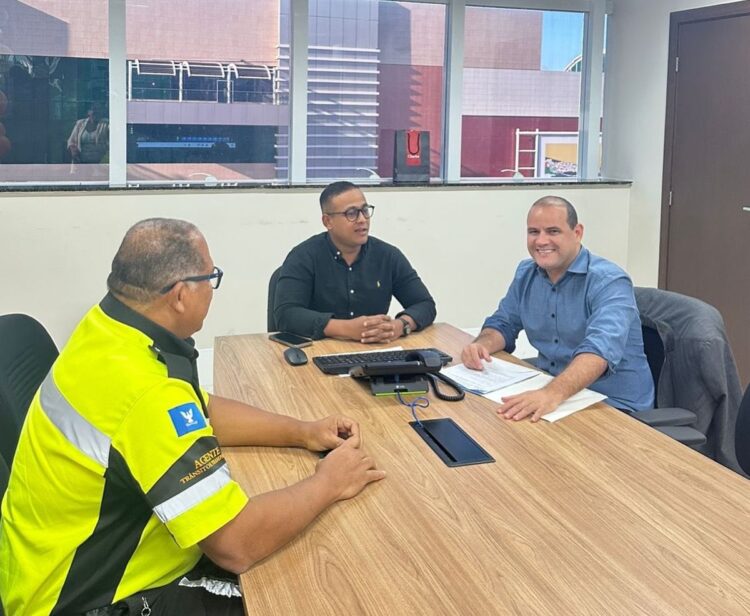 Randerson Leal e superintendente Diego Brito reforçam diálogo por mais segurança no trânsito de Salvador