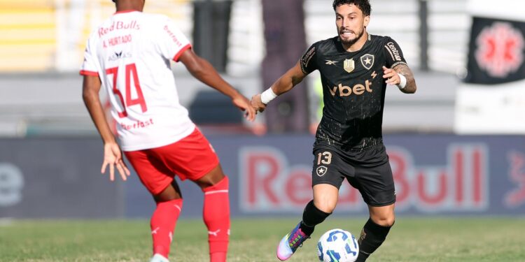 Botafogo e Bragantino se enfrentam em jogo decisivo pelo Brasileirão