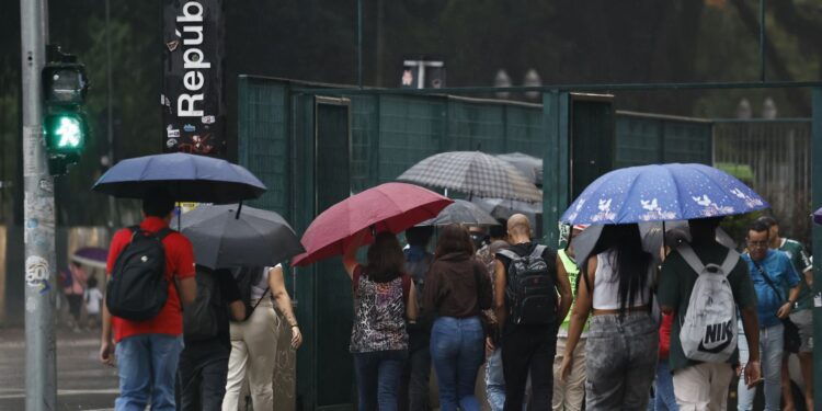 Alerta de Temporais: Defesa Civil SP em estado de atenção