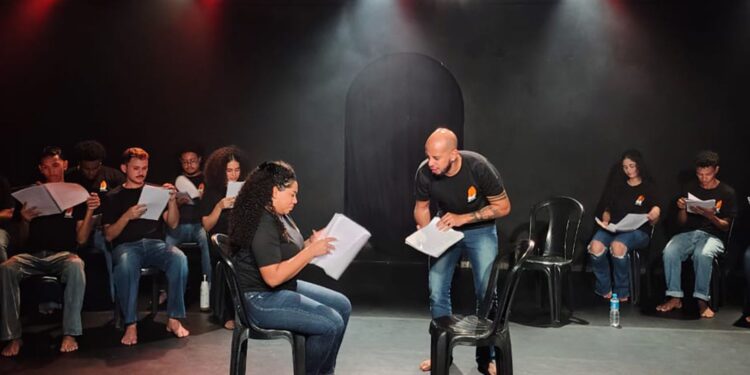 Nós do Morro leva teatro ao Vidigal