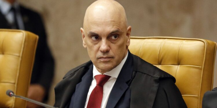 Trump critica Moraes e ataca decisão de Dino