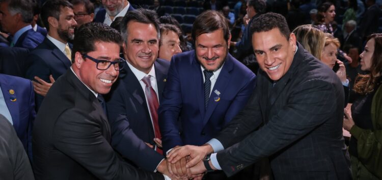 União Brasil determina saída antecipada do governo e fixa prazo de 24 horas para exoneração