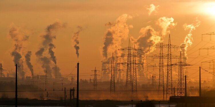 Grandes Emissores Ignoram Revisão de Metas Climáticas