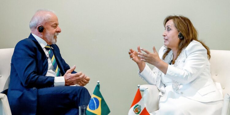 Lula e Boluarte se encontram em Nova York