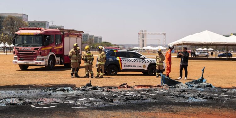 Suspeito de incêndio em banheiro químico da Esplanada é preso