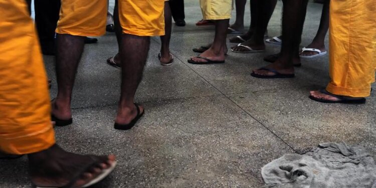 Caminhos da Reportagem aborda desafios da reintegração de egressos do sistema penal