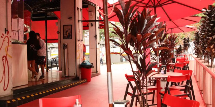 Procon-SP pune estabelecimentos que desrespeitarem protocolo para mulheres