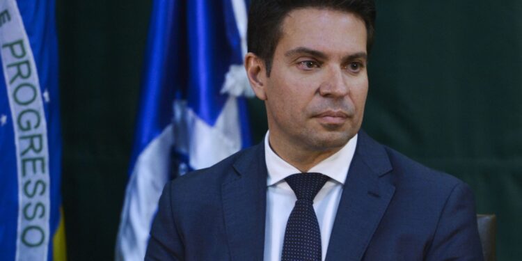 Deputado Alexandre Ramagem perde mandato por decisão do STF
