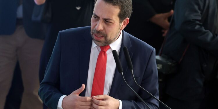 Boulos descarta presença de chefe do crime em favela