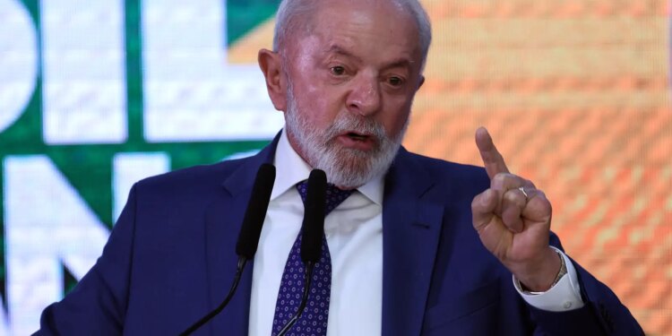Lula inaugura creche em Marajó após obra paralisada