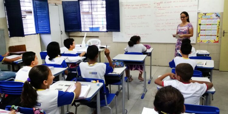 Um milhão de brasileiros participam da primeira PND neste domingo