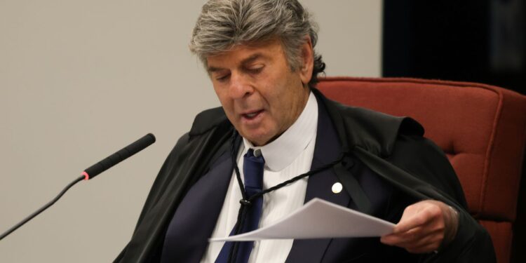 Fux suspende julgamento de recurso de Moro no STF após pedir vista