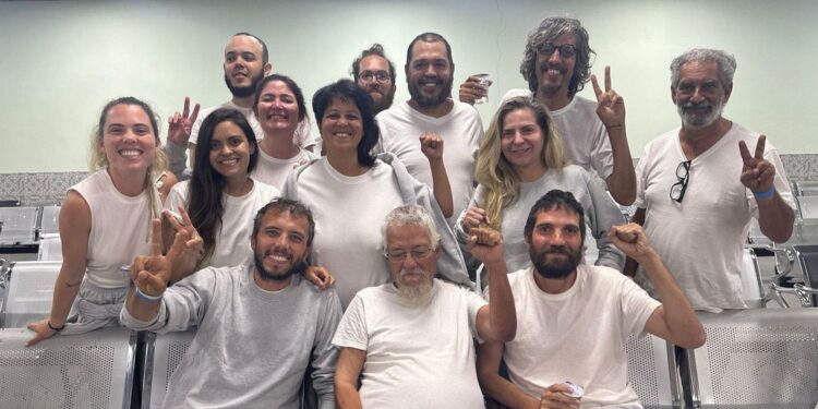 Libertos na Jordânia: Brasileiros da Flotilha Global Sumud deixam detenção