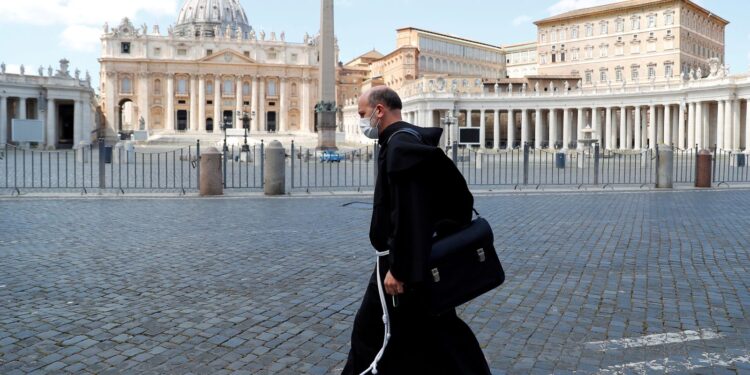 Críticas à Igreja Católica em relatório sobre abuso
