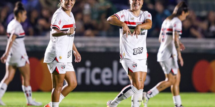 São Paulo vence San Lorenzo e estreia com vitória na Libertadores Feminina