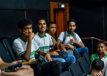 Camaçari Educadora: Aulão preparatório SABE/SAEB mobiliza estudantes da rede pública municipal