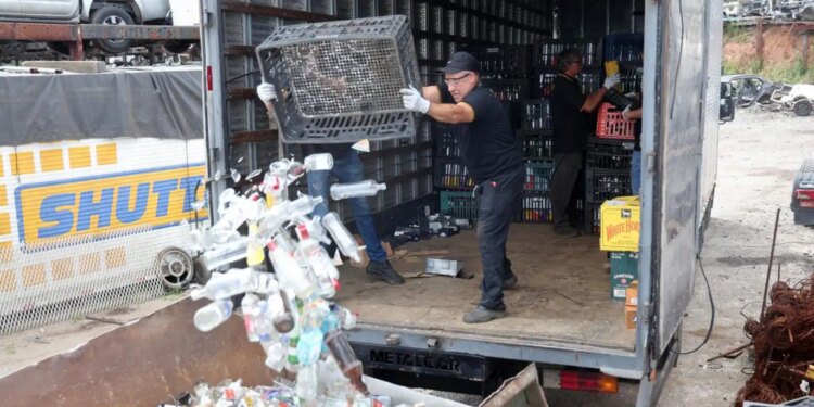 Intoxicação por metanol: Brasil registra nove casos e três mortes