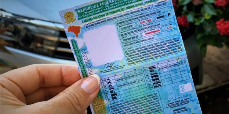 Novas regras facilitam atuação de instrutor de CNH sem vínculo