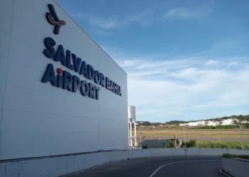 Saiba como vai funcionar o controle de permanência de veículos no meio-fio do Aeroporto de Salvador