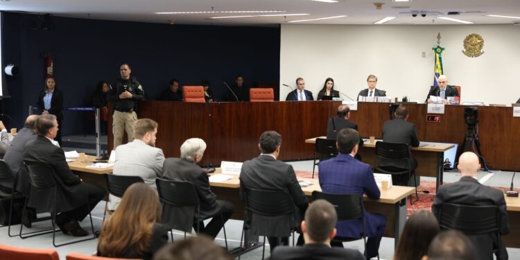 STF confirma condenação de Bolsonaro em caso da trama golpista